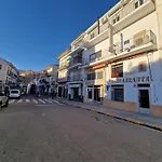 Lujuan Pensión 3*
