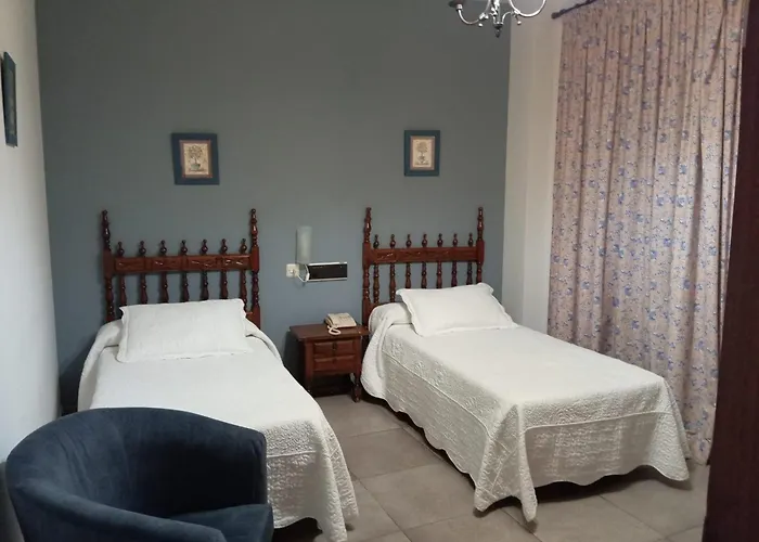 Lujuan 3* غوادالوبي