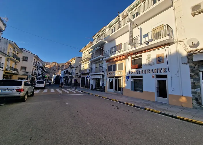 Lujuan بيت ضيافة 3*